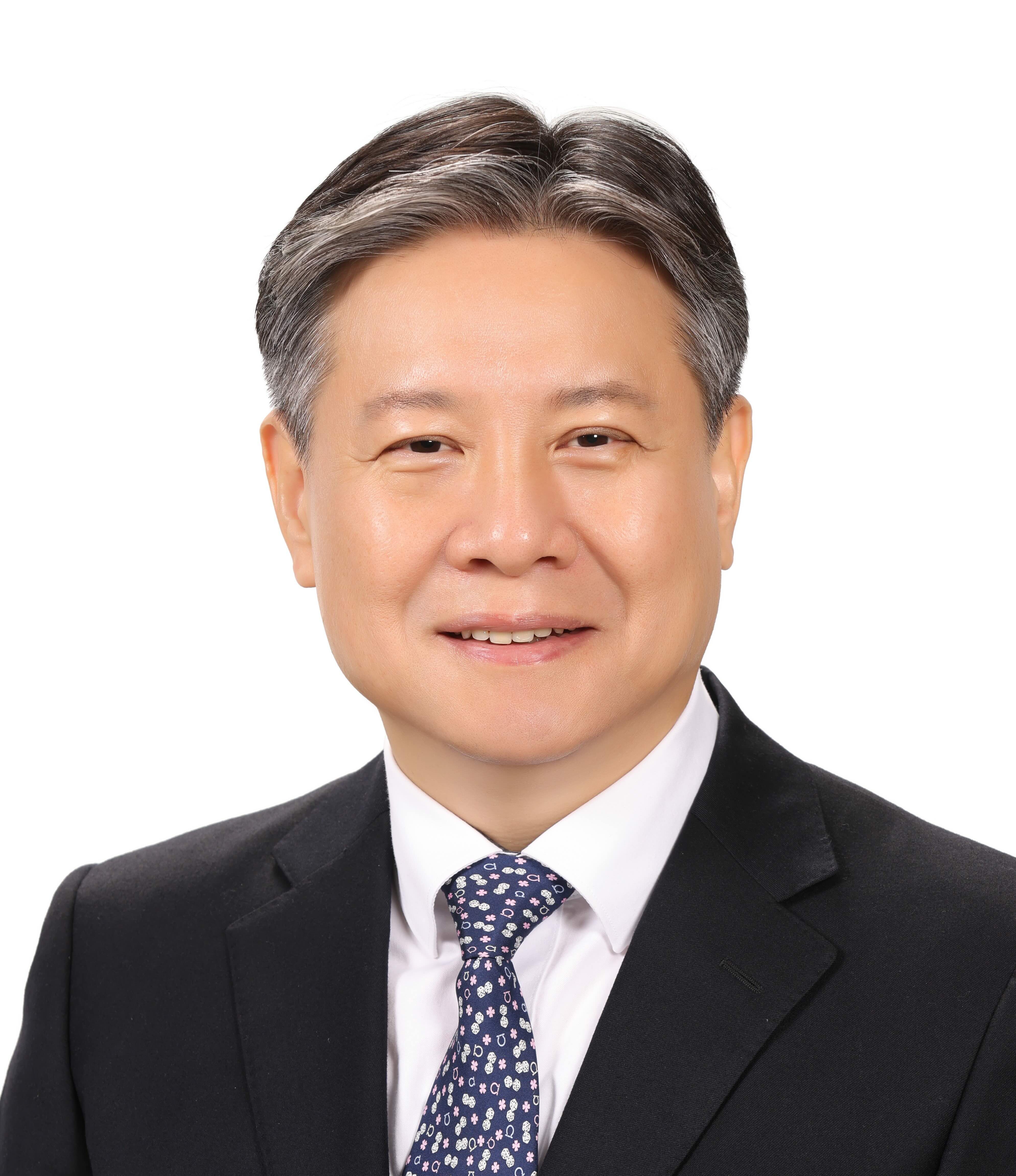 YOUNG-SUK LIM, MD, PhD